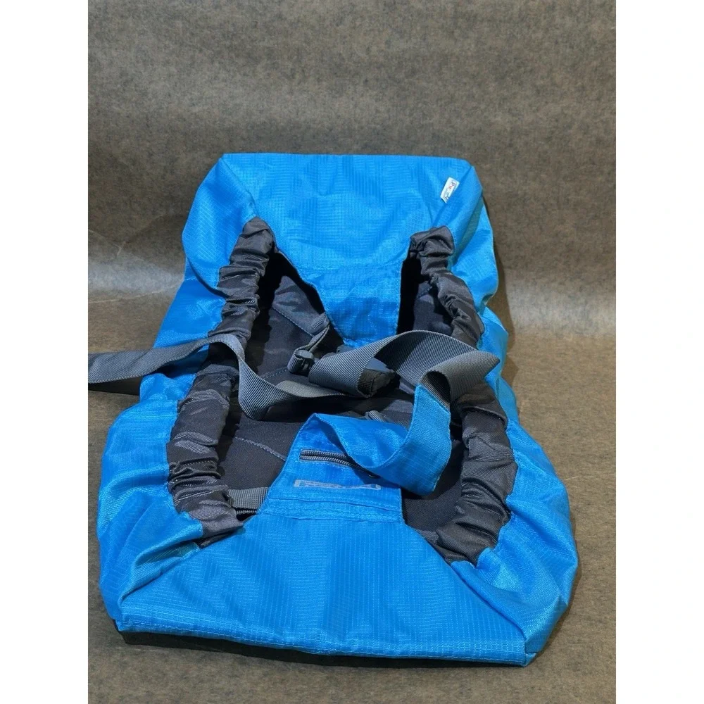 Outward Hound 'Raise The Woof' Small Pet Carrier Backpack Blue+Gray (adjustable)